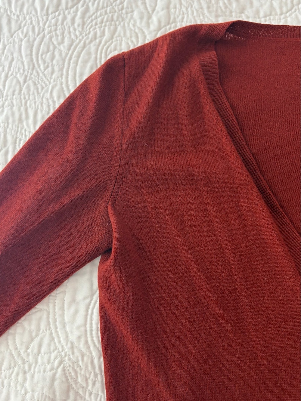 Women's V-Neck Rust Red Sweater